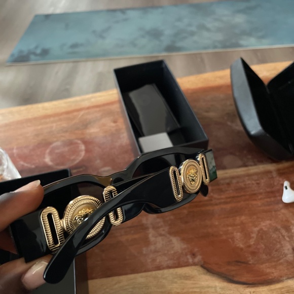 Versace Biggie Glasses - Picture 6 of 8